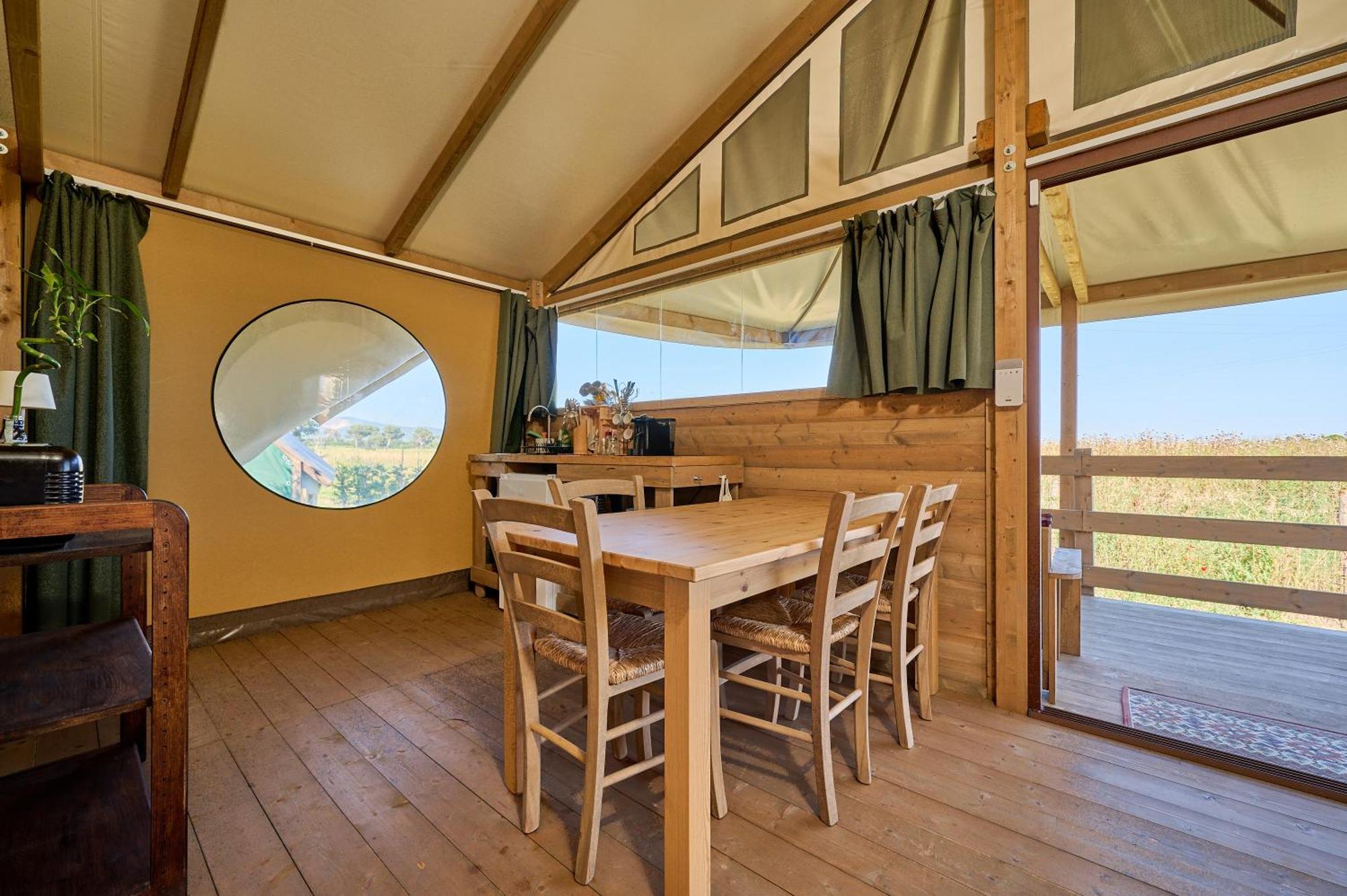 Suite Glamping Vicino Al Mare Piombino Ngoại thất bức ảnh