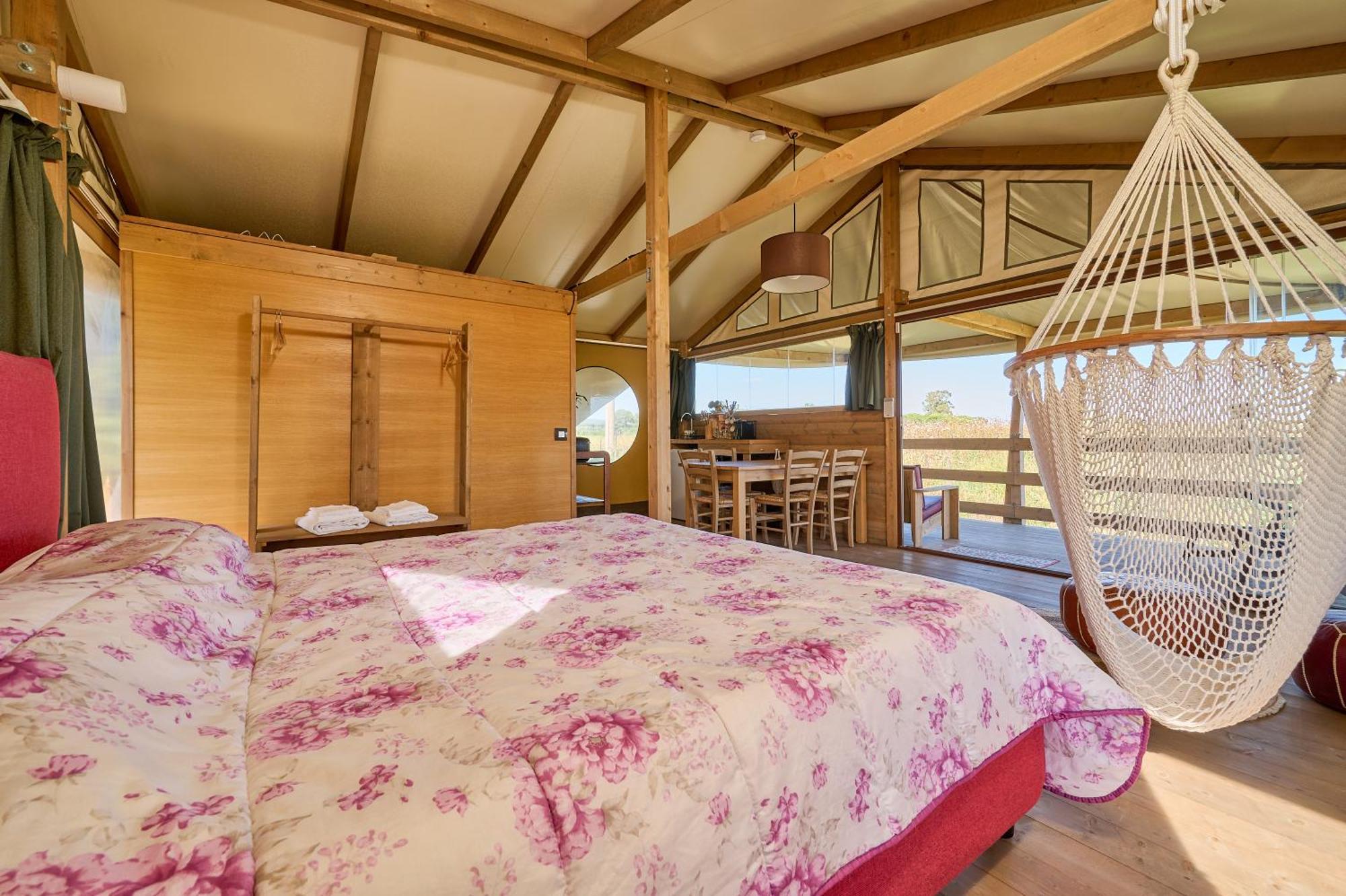 Suite Glamping Vicino Al Mare Piombino Ngoại thất bức ảnh